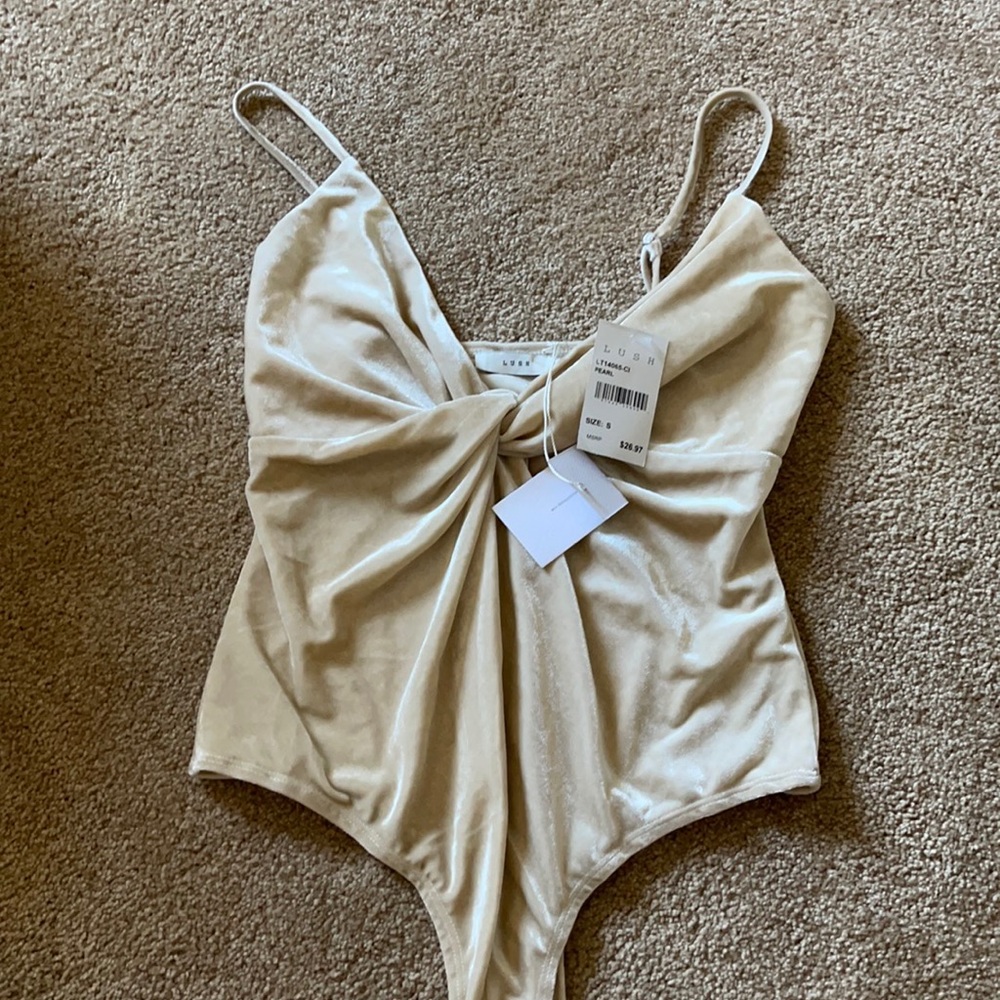 NWT Velvet bodysuit
